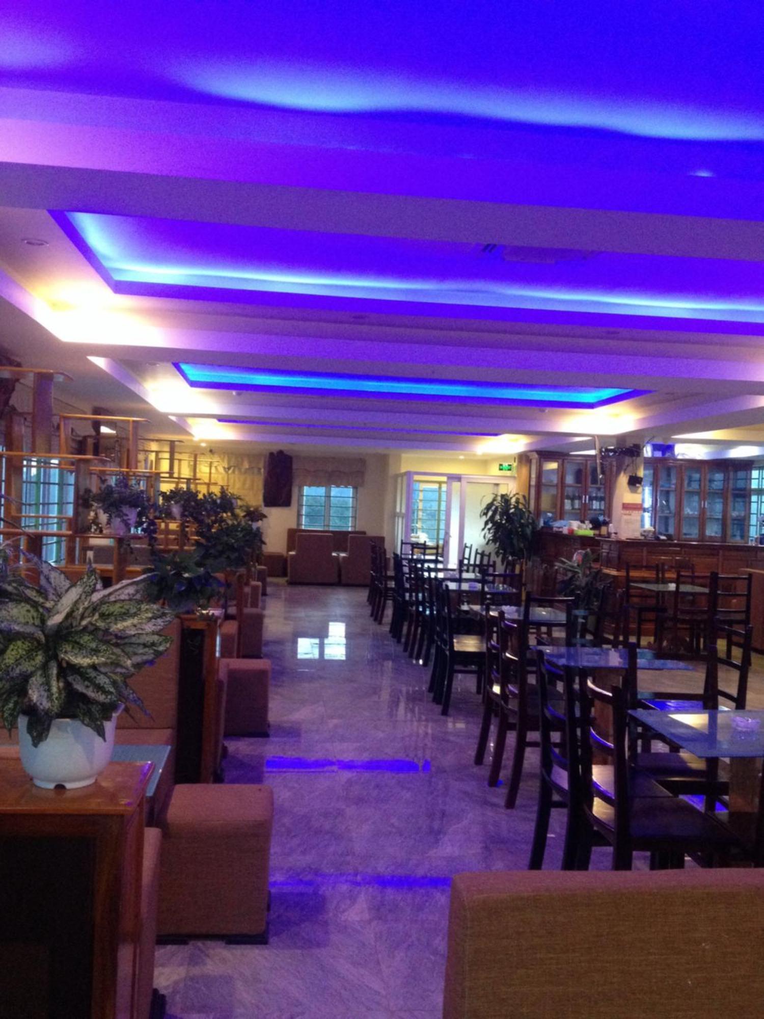 Khách sạn Green Khe Sanh Chau Lang Chanh Exterior foto